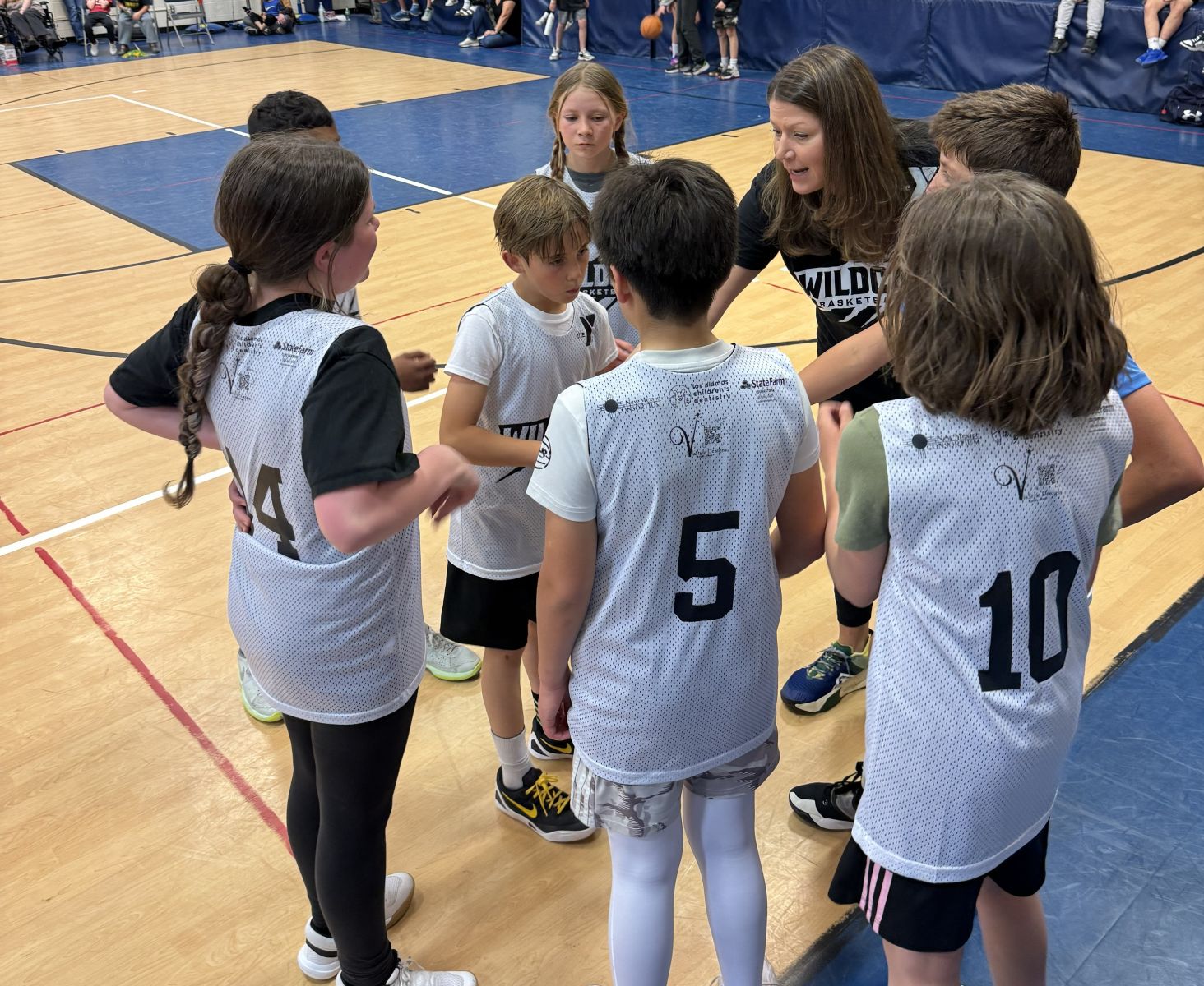 Youth Sports Coaches Volunteer